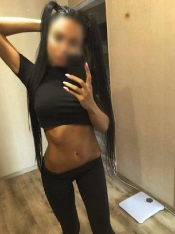 Клавдия Спортивная Брюнетка фото 3